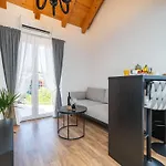 Aura - Duplex With Balcony Appartamento